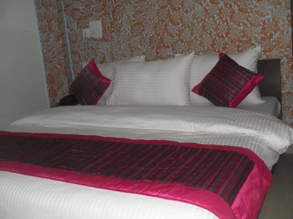 Hotel Le Princess @ Airport Νέο Δελχί Εξωτερικό φωτογραφία