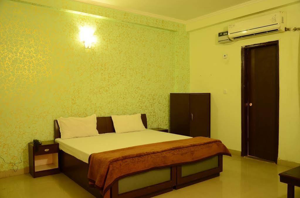 Hotel Le Princess @ Airport Νέο Δελχί Εξωτερικό φωτογραφία